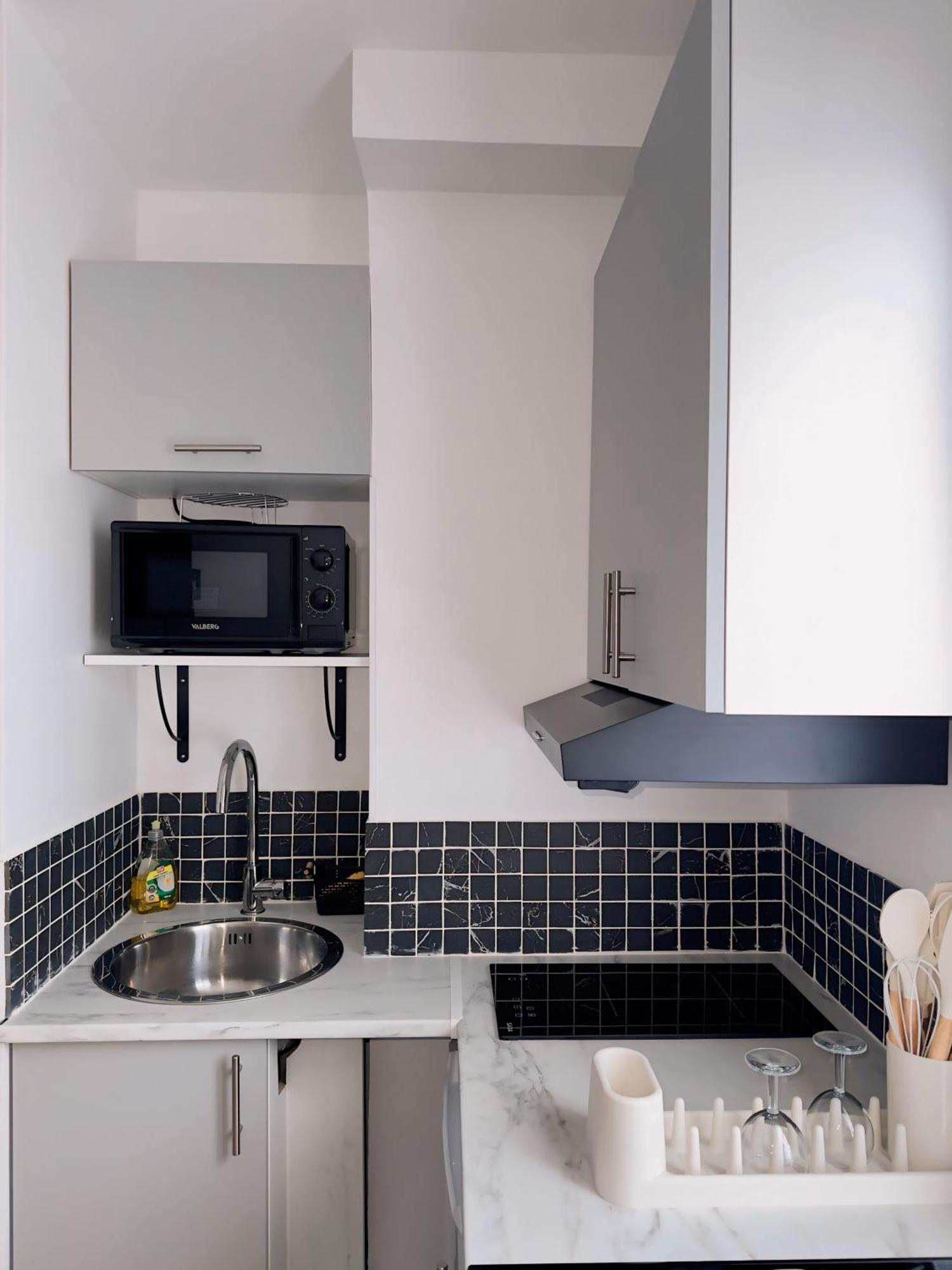 Superb And Elegant Apartment In Paris' Heart Bagian luar foto